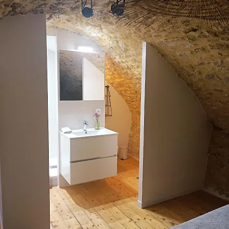 홈스테이 De Charme 30m2